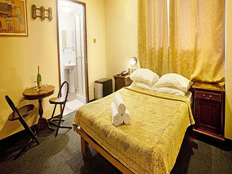Sun Aviv Hotel Тел Авив Екстериор снимка