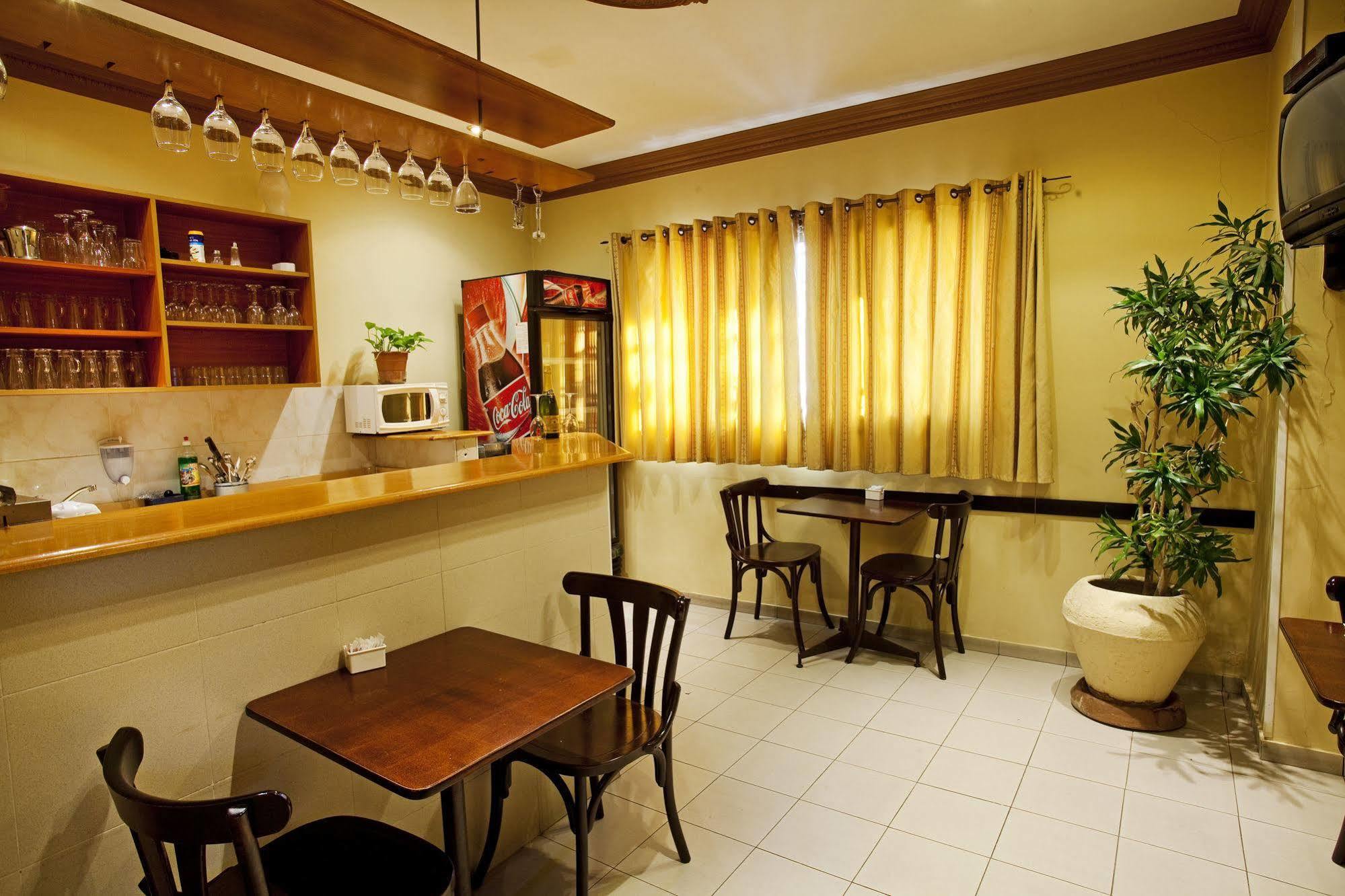 Sun Aviv Hotel Тел Авив Екстериор снимка